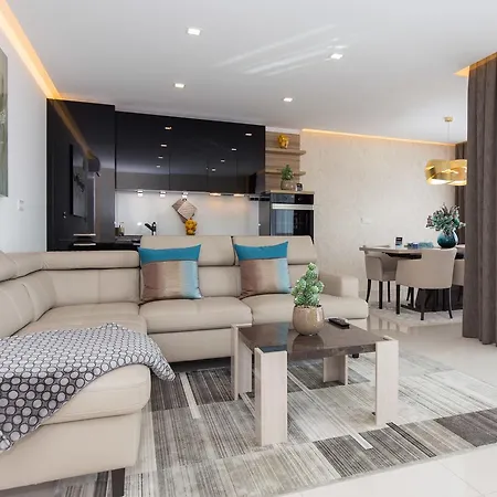 Apartment Amarru Deluxe Malinska